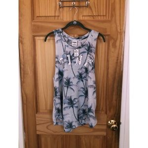 Victoria’s Secret Pink Tank